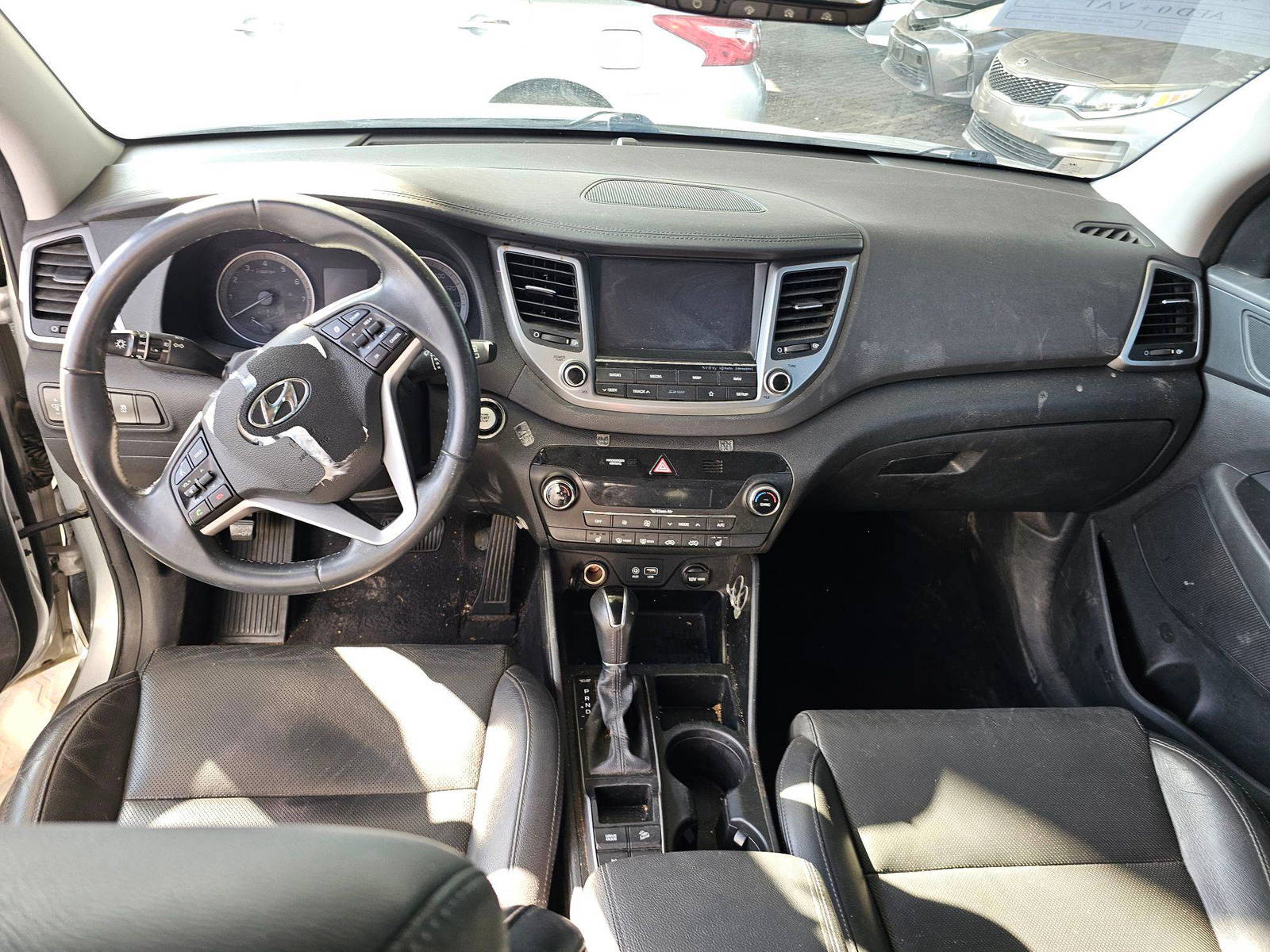 HYUNDAI TUCSON 2018 - Marhaba Auction Used Cars - Image 7