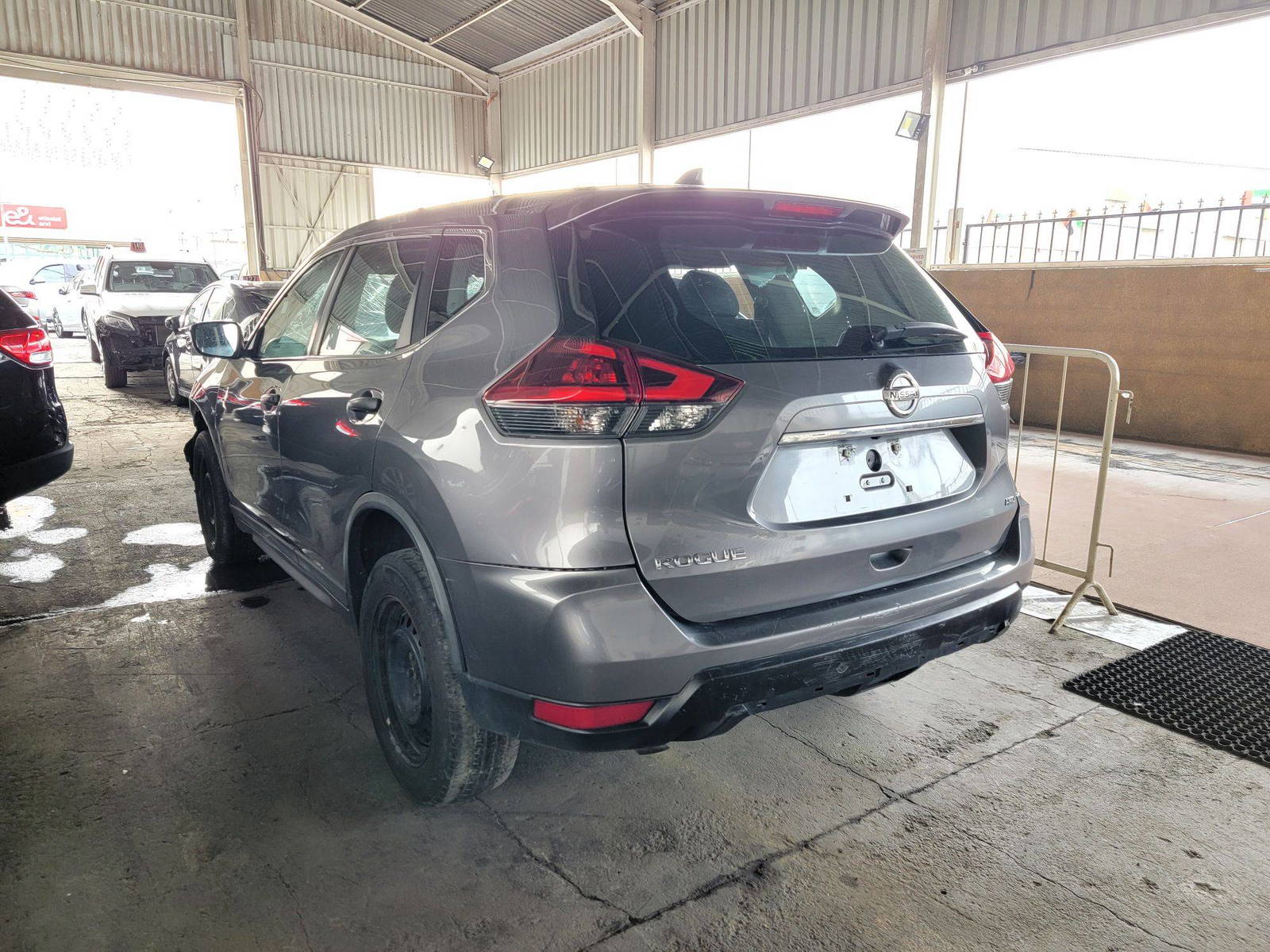NISSAN ROGUE 2019 - Marhaba Auction Used Cars - Image 4
