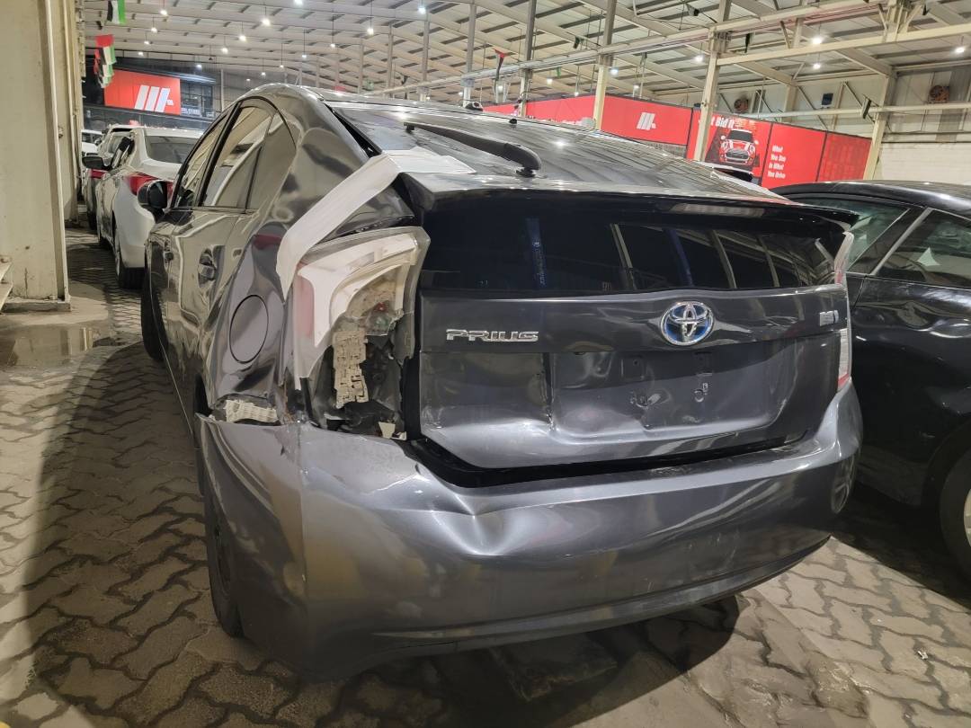 TOYOTA PRIUS 2015 - Marhaba Auction Used Cars - Image 4
