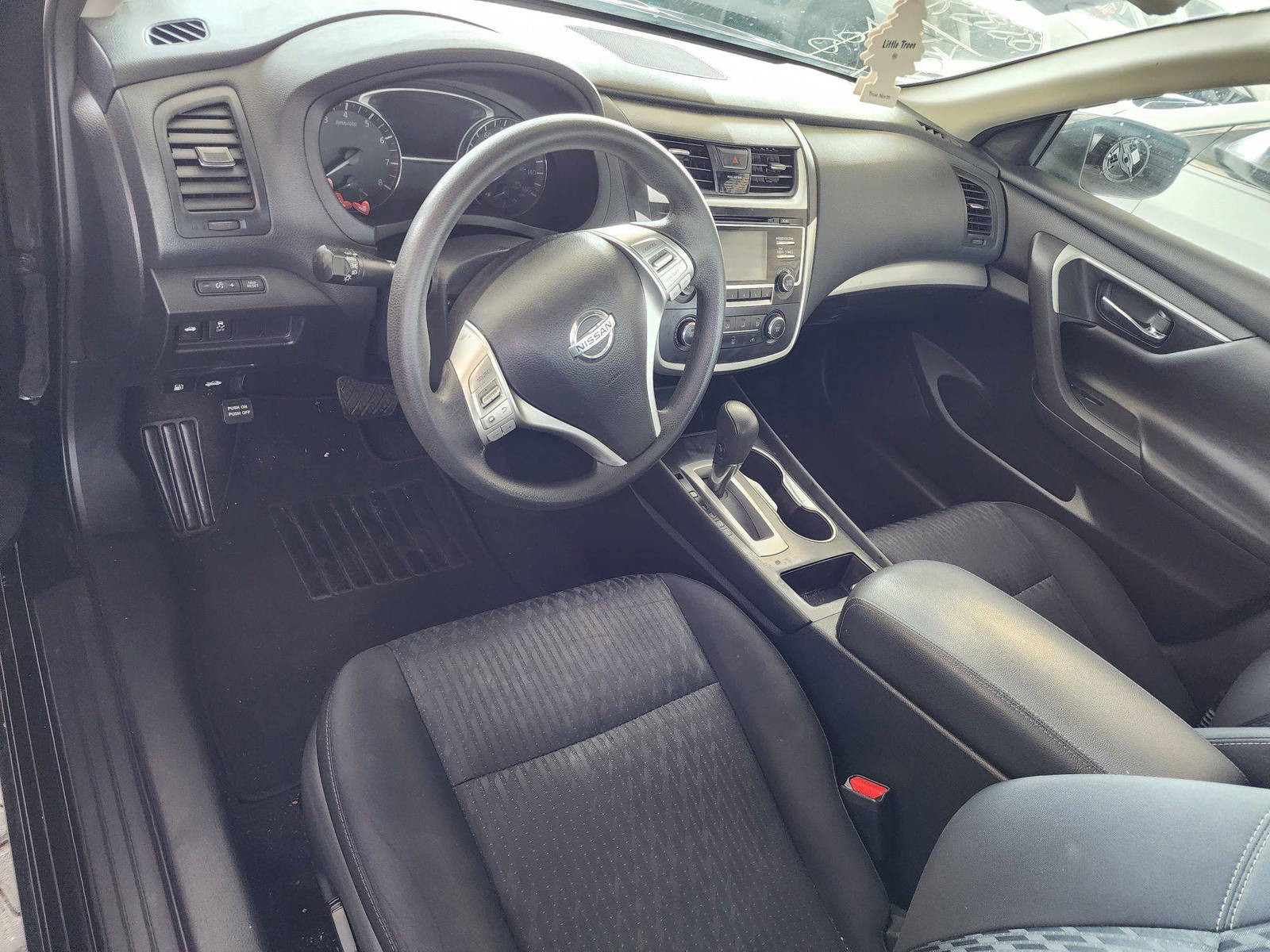 2018 NISSAN ALTIMA — 85837 Miles — Lot 37418128 - Marhaba Auctions Used Cars - Image 4