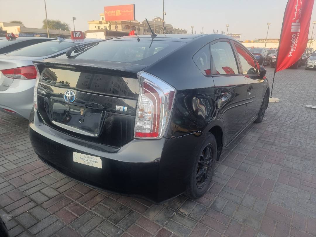 2013 TOYOTA PRIUS — 215265 Miles — Lot 701316 — Souq - Marhaba Auctions Used Cars - Image 5