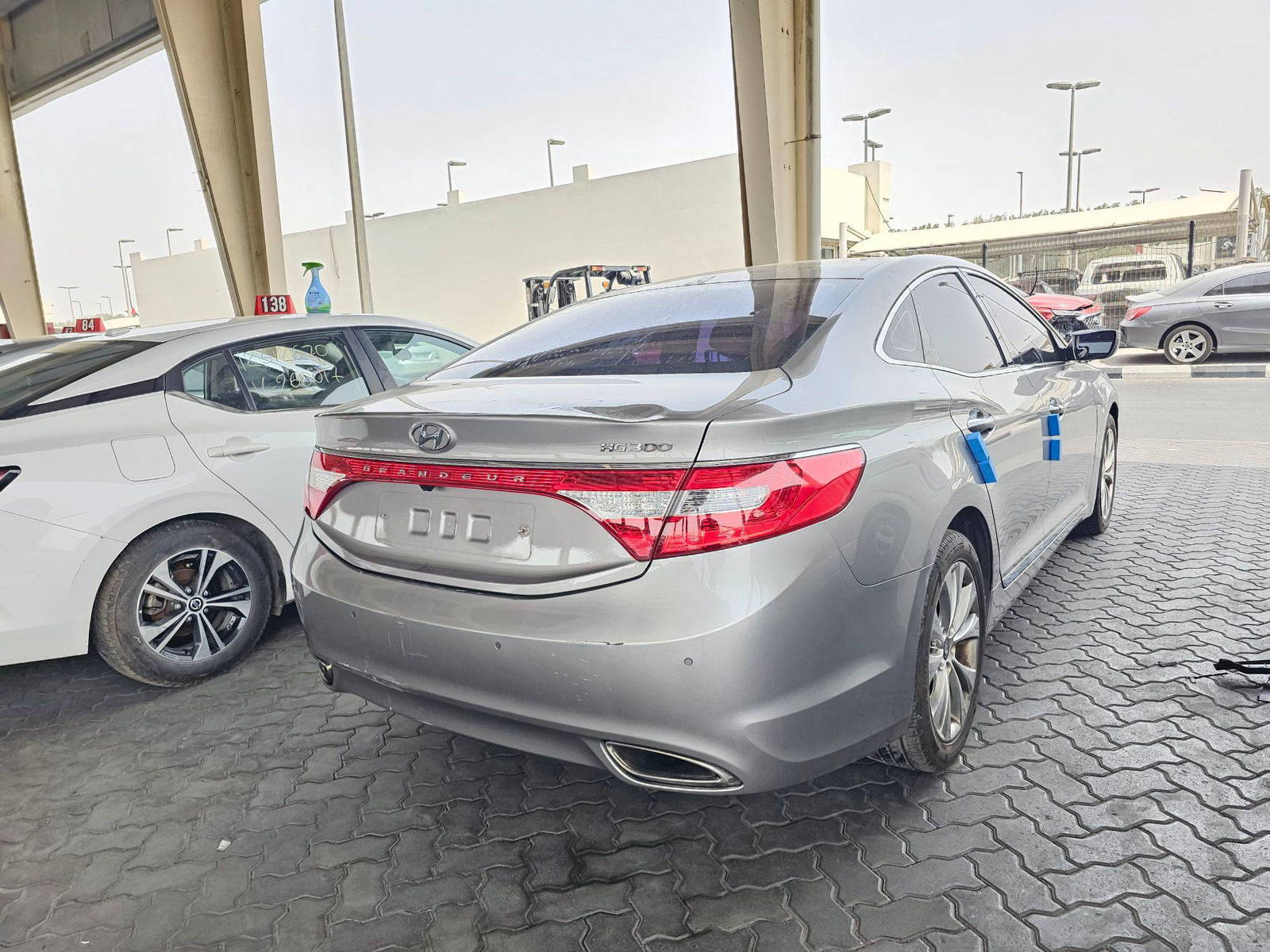 HYUNDAI GRANDEUR 2012 - Marhaba Auction Used Cars - Image 3