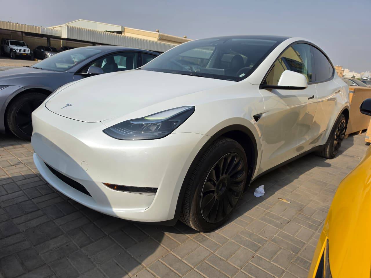 2024 TESLA MODEL Y — 62267 KM — Lot F160531 - Marhaba Auctions Used Cars - Image 3