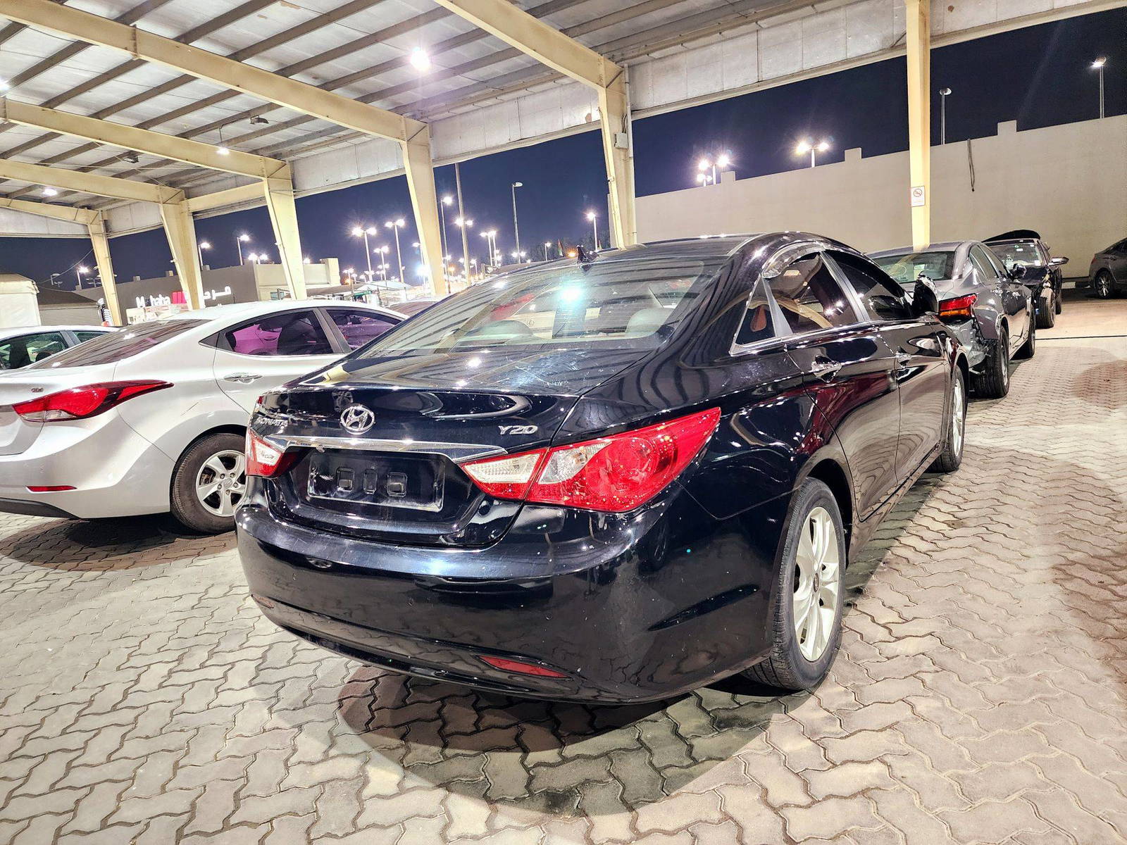 2011 HYUNDAI SONATA — 139266 KM — Lot 267262 — Souq - Marhaba Auctions Used Cars - Image 3