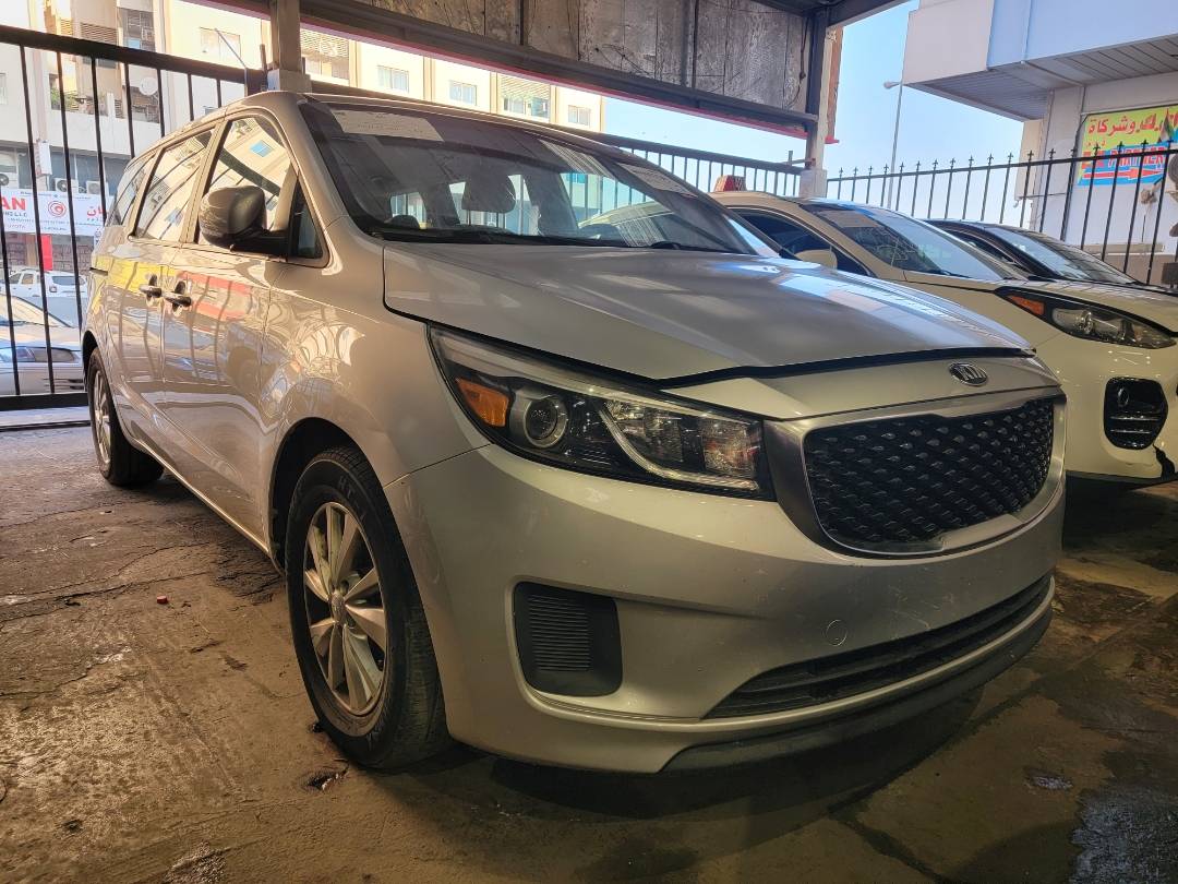 2017 KIA SEDONA — 179562 Miles — Lot 279606 — Main - Marhaba Auctions Used Cars - Image 5