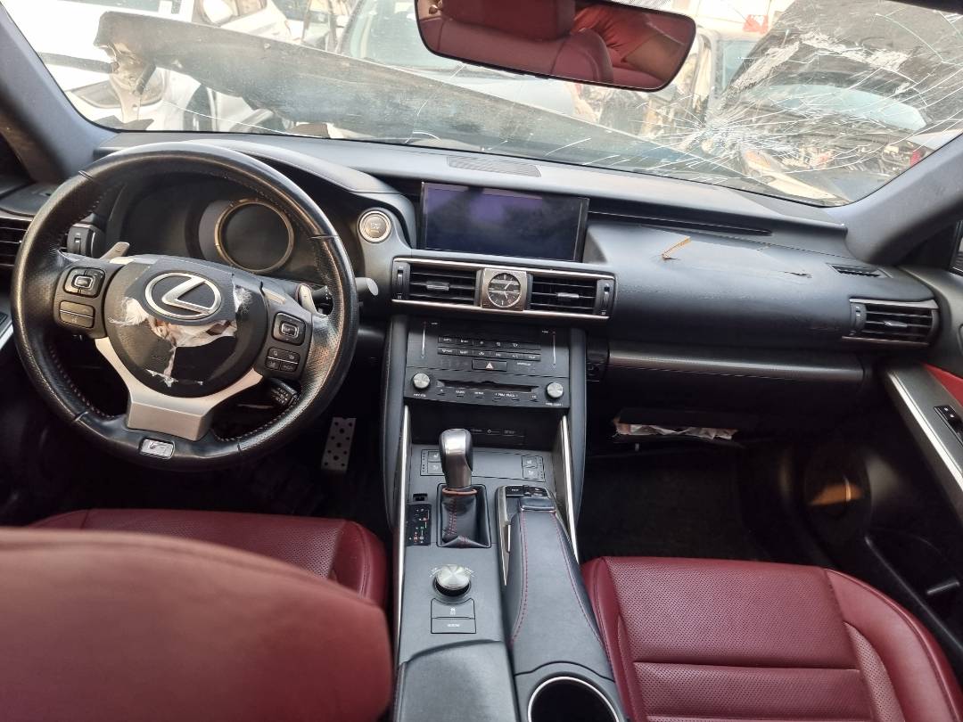 2017 LEXUS IS 200T — 98094 Miles — Lot 050269 — Ind. 12 - Marhaba Auctions Used Cars - Image 8