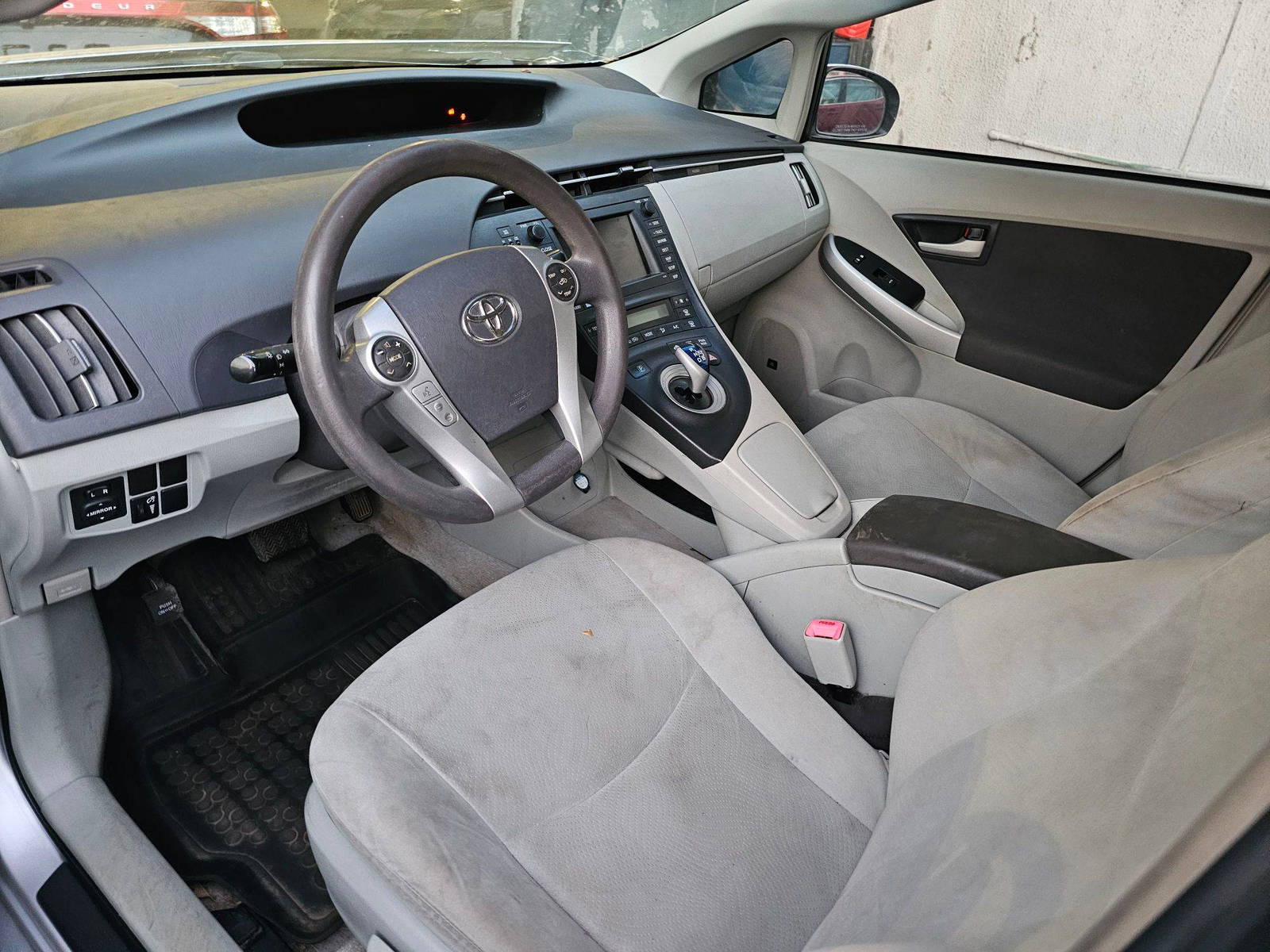 2011 TOYOTA PRIUS — 232243 Miles — Lot B5318468 — Main - Marhaba Auctions Used Cars - Image 8