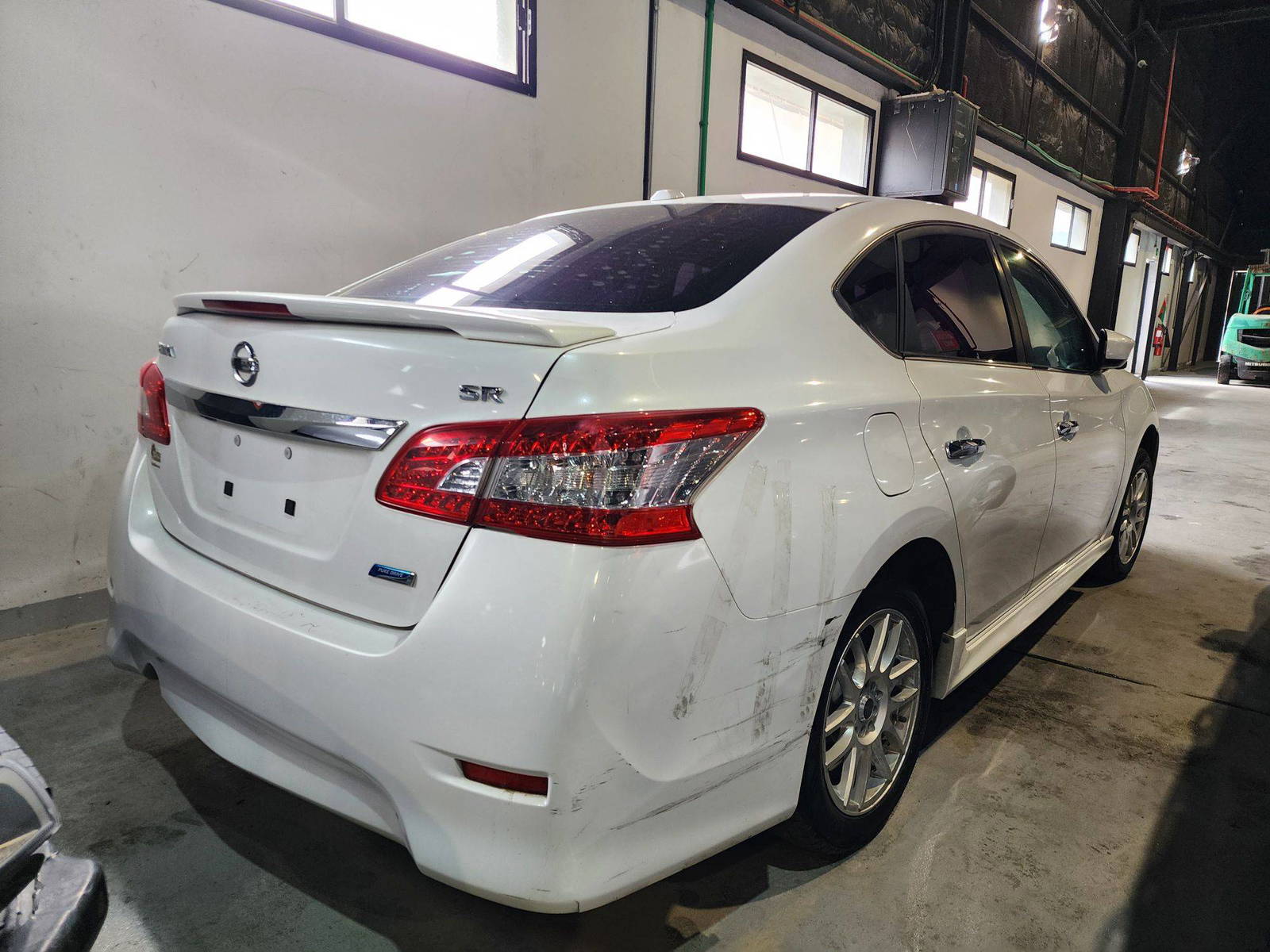 2014 NISSAN SENTRA — 123233 Miles — Lot 291785 — Al Quoz - Marhaba Auctions Used Cars - Image 6