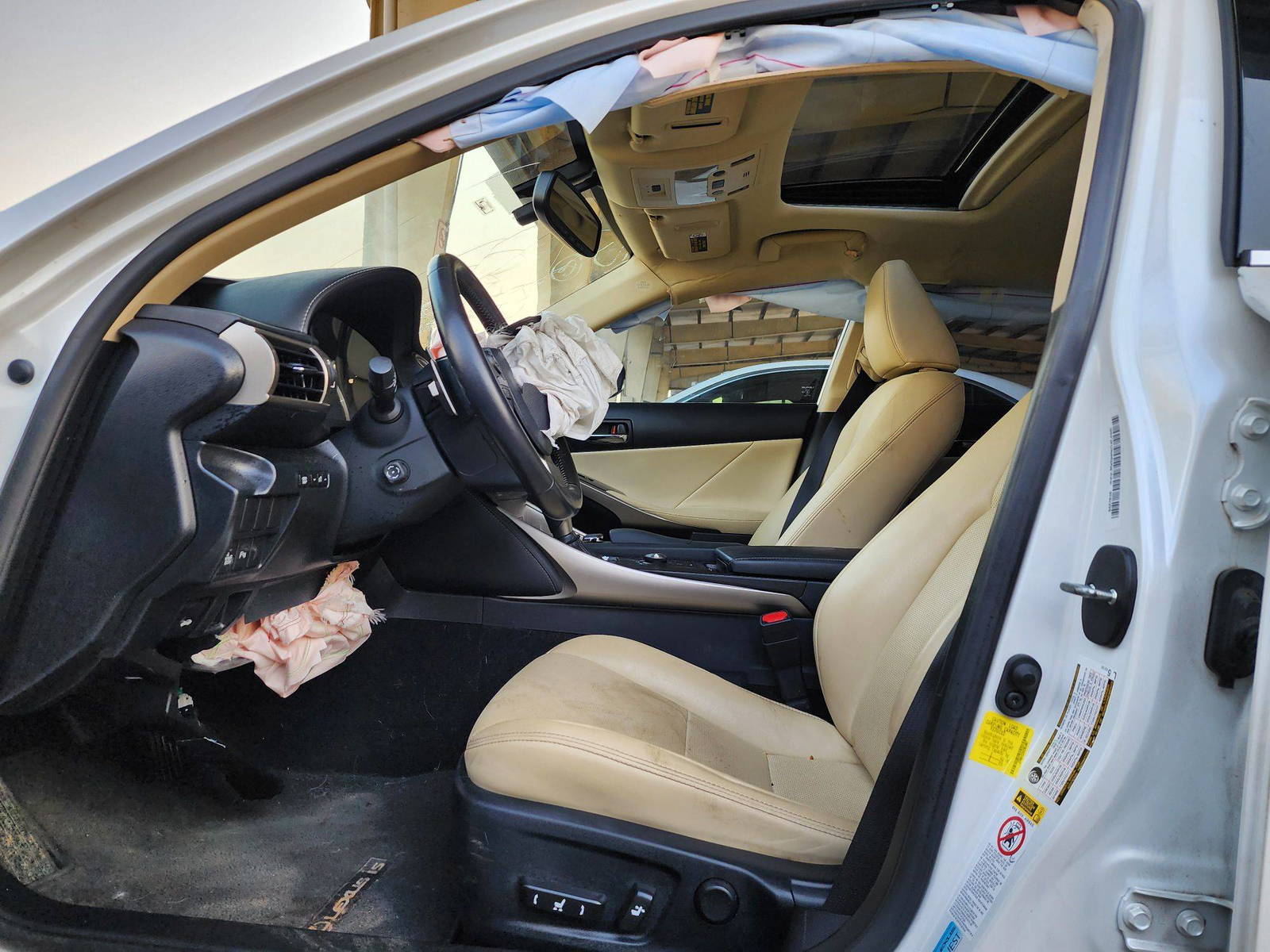 2016 LEXUS IS 200T — 91640 Miles — Lot G5026087 — Souq - Marhaba Auctions Used Cars - Image 9