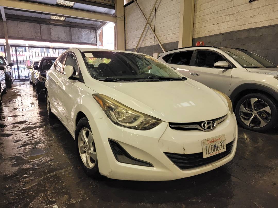 2015 HYUNDAI ELANTRA — 112620 Miles — Lot 2887376 — Main - Marhaba Auctions Used Cars - Image 4