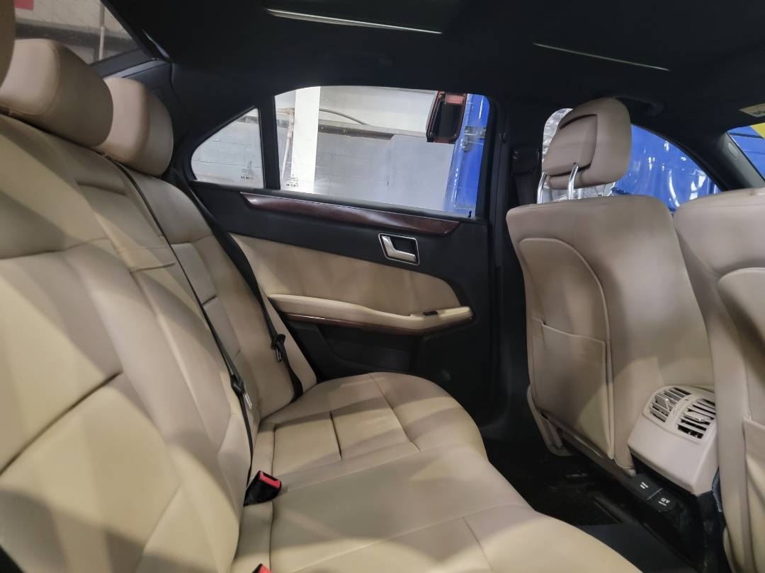 2012 MERCEDES BENZ E 350 — 142495 Miles — Lot A616268 - Marhaba Auctions Used Cars - Image 7