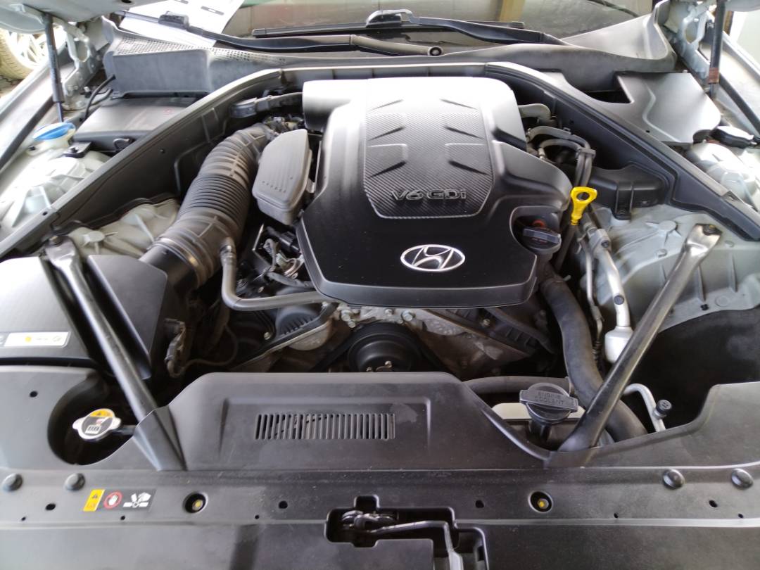 2015 HYUNDAI GENESIS — 159361 Miles — Lot 38176339 - Marhaba Auctions Used Cars - Image 3