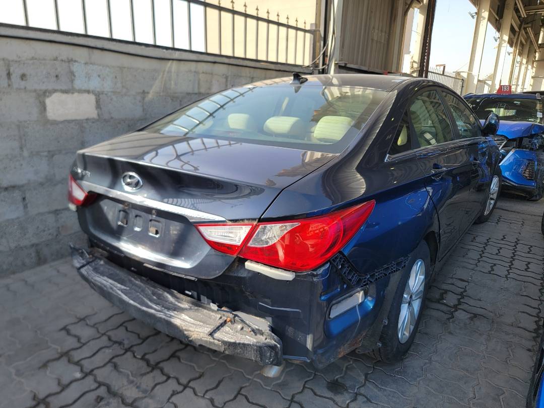 2013 HYUNDAI SONATA — 221620 Miles — Lot 34956107 — Main - Marhaba Auctions Used Cars - Image 3