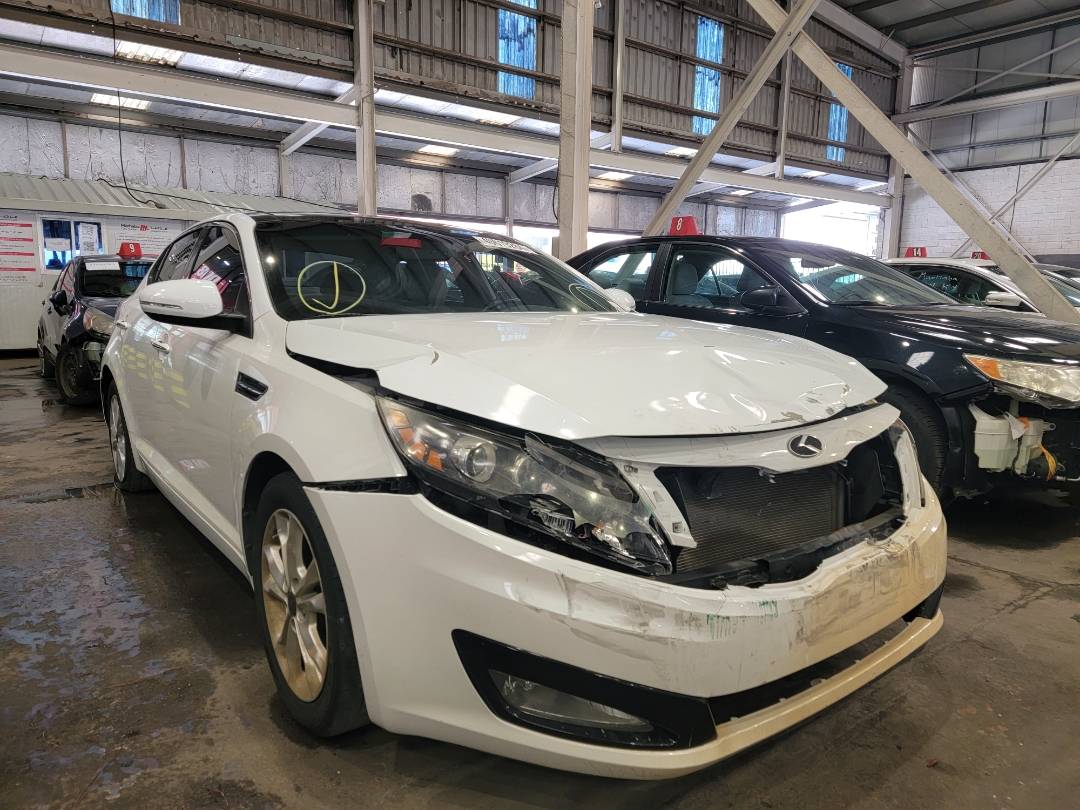 2012 KIA OPTIMA — 82991 Miles — Lot 40619284 — Main - Marhaba Auctions Used Cars - Image 4
