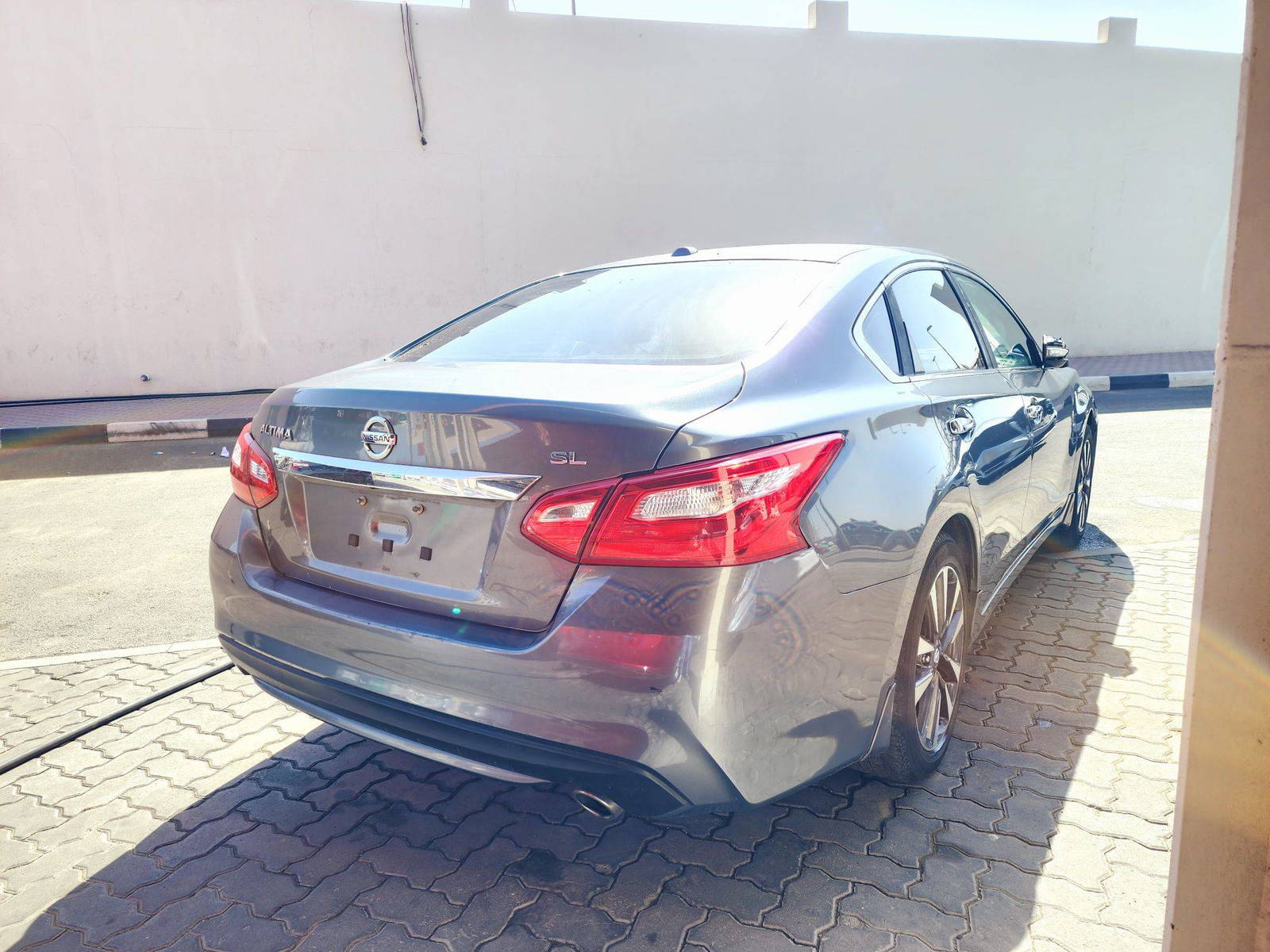 2016 NISSAN ALTIMA — 211514 KM — Lot 12130315 — Souq - Marhaba Auctions Used Cars - Image 3