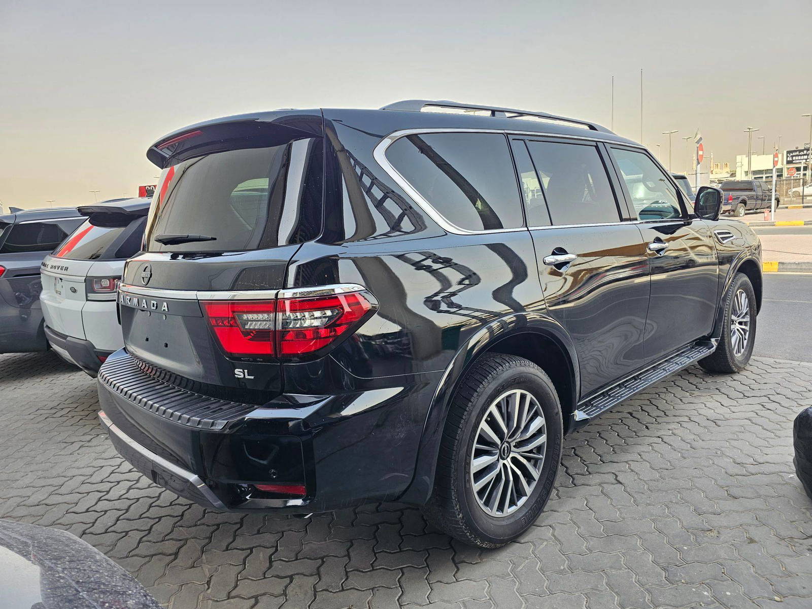 2023 NISSAN ARMADA — 18218 Miles — Lot 9183310 — Souq - Marhaba Auctions Used Cars - Image 4