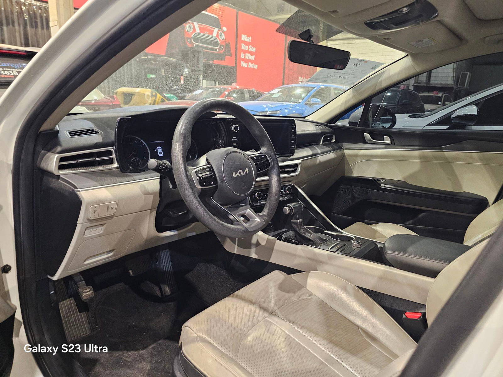 2022 KIA K5 — 114925 KM — Lot 5170074 — Main - Marhaba Auctions Used Cars - Image 8