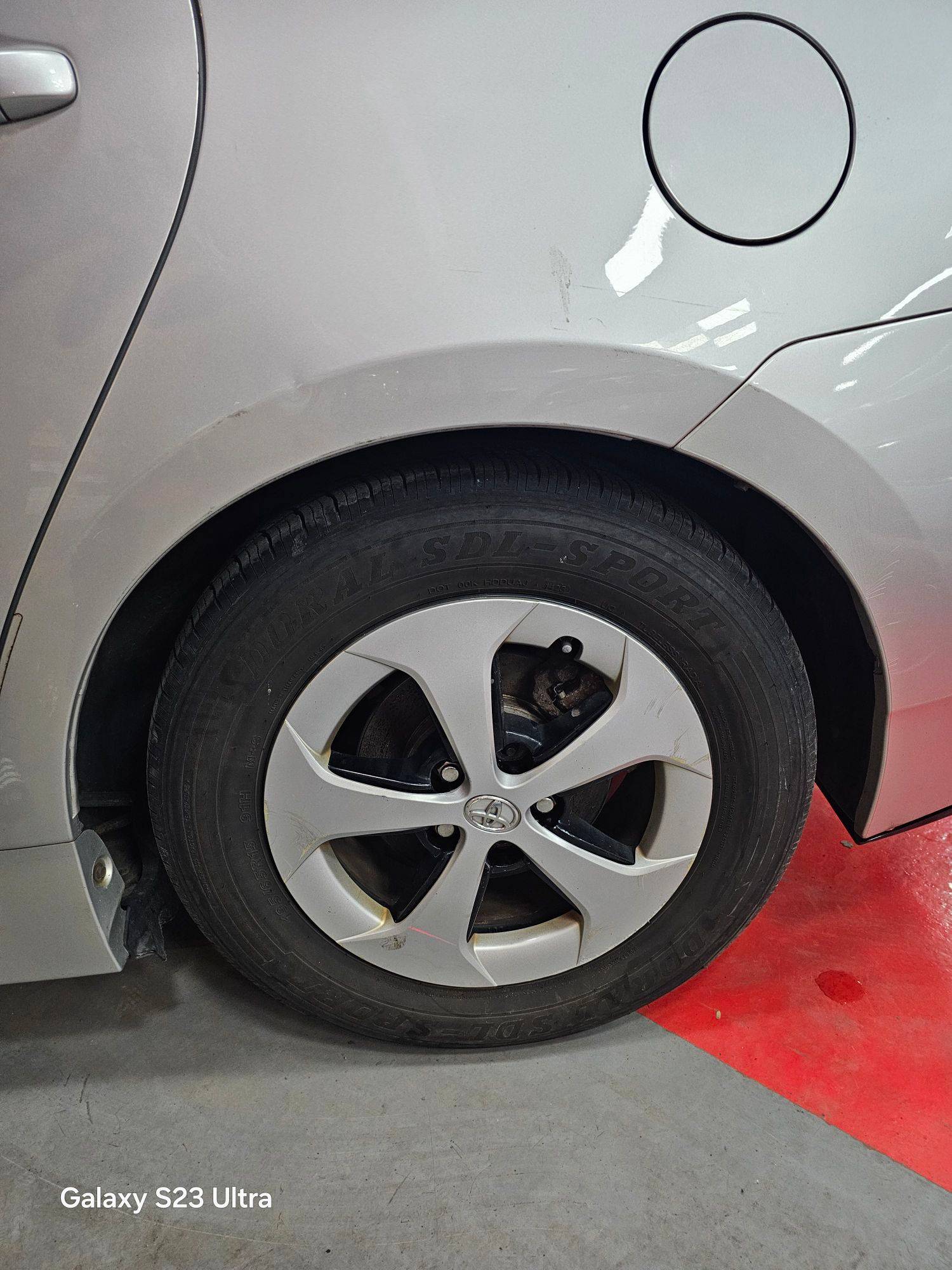2013 TOYOTA PRIUS — 174650 Miles — Lot 43231404 — Main - Marhaba Auctions Used Cars - Image 8