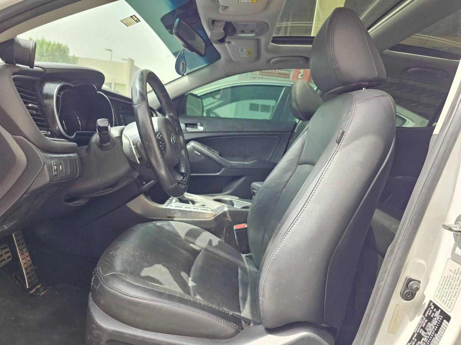 2015 KIA OPTIMA — 155807 Miles — Lot 3035889 — Souq - Marhaba Auctions Used Cars - Image 9