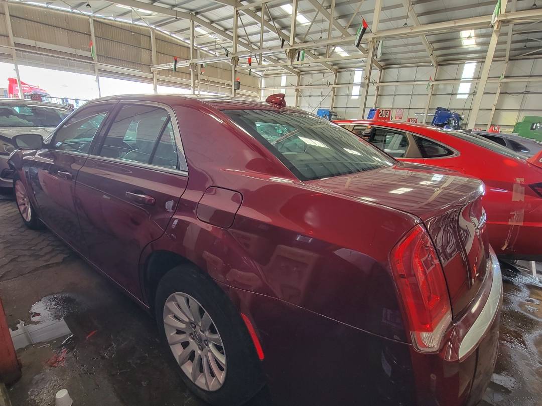 2018 CHRYSLER 300 — 149763 Miles — Lot 38704230 - Marhaba Auctions Used Cars - Image 6