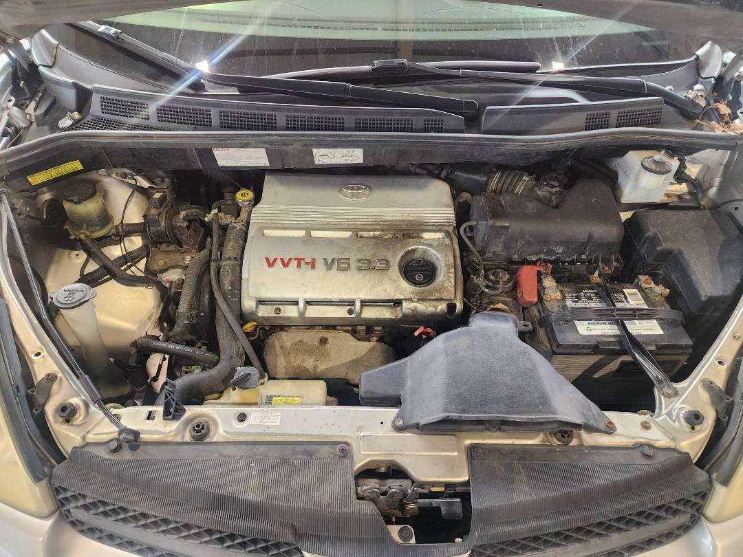 2005 TOYOTA SIENNA — 212576 Miles — Lot 38528297 - Marhaba Auctions Used Cars - Image 3