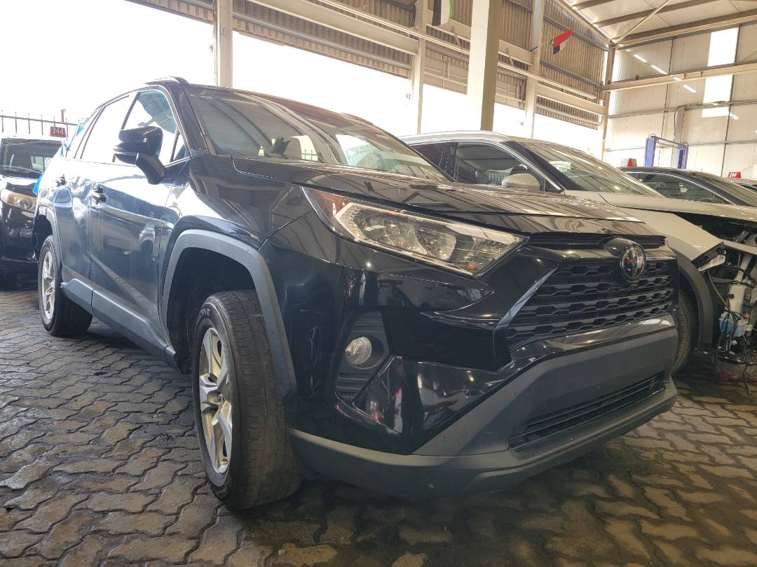 2019 TOYOTA RAV4 — 81755 Miles — Lot 37735174 - Marhaba Auctions Used Cars - Image 8