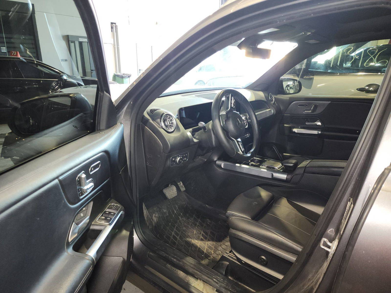 MERCEDES BENZ GLB 250 2020 - Marhaba Auction Used Cars - Image 8