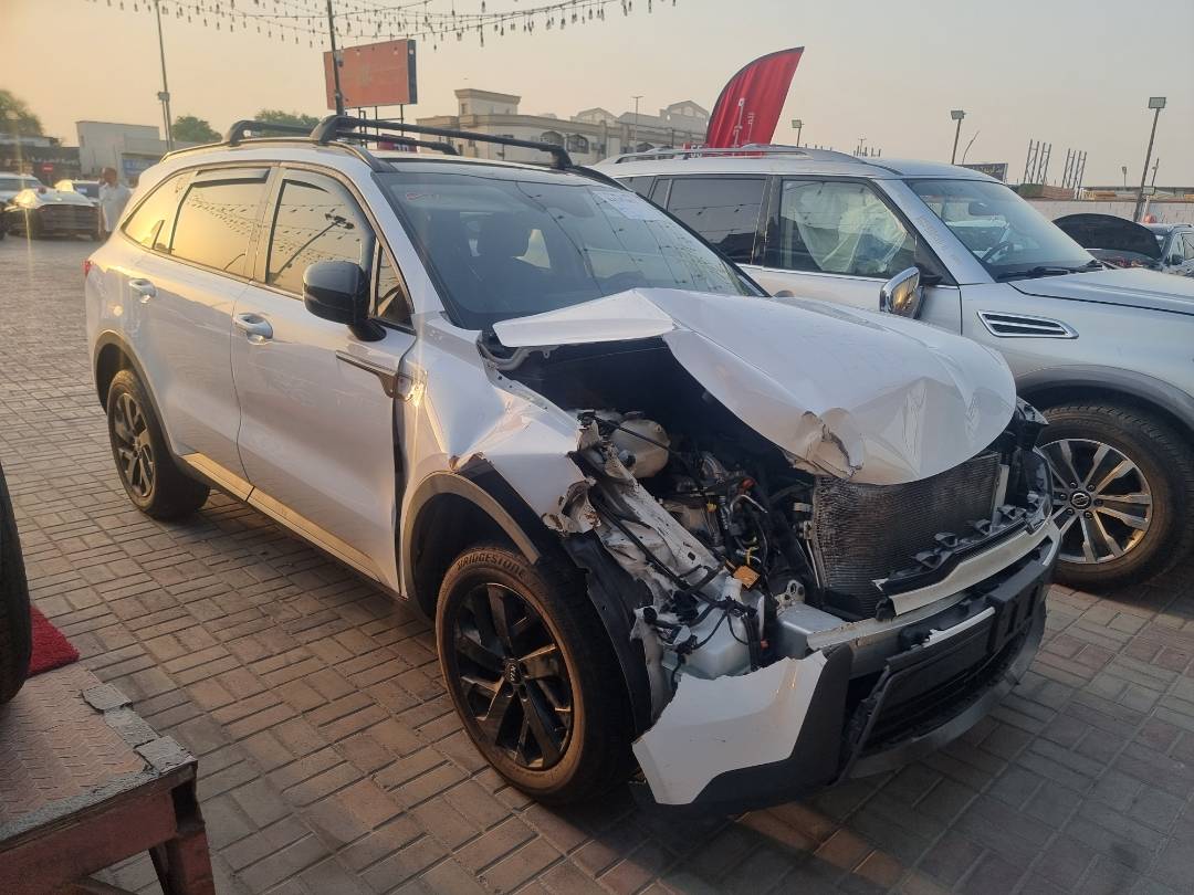 2021 KIA SORENTO — 112323 Miles — Lot 007464 — Ind. 12 - Marhaba Auctions Used Cars - Image 4