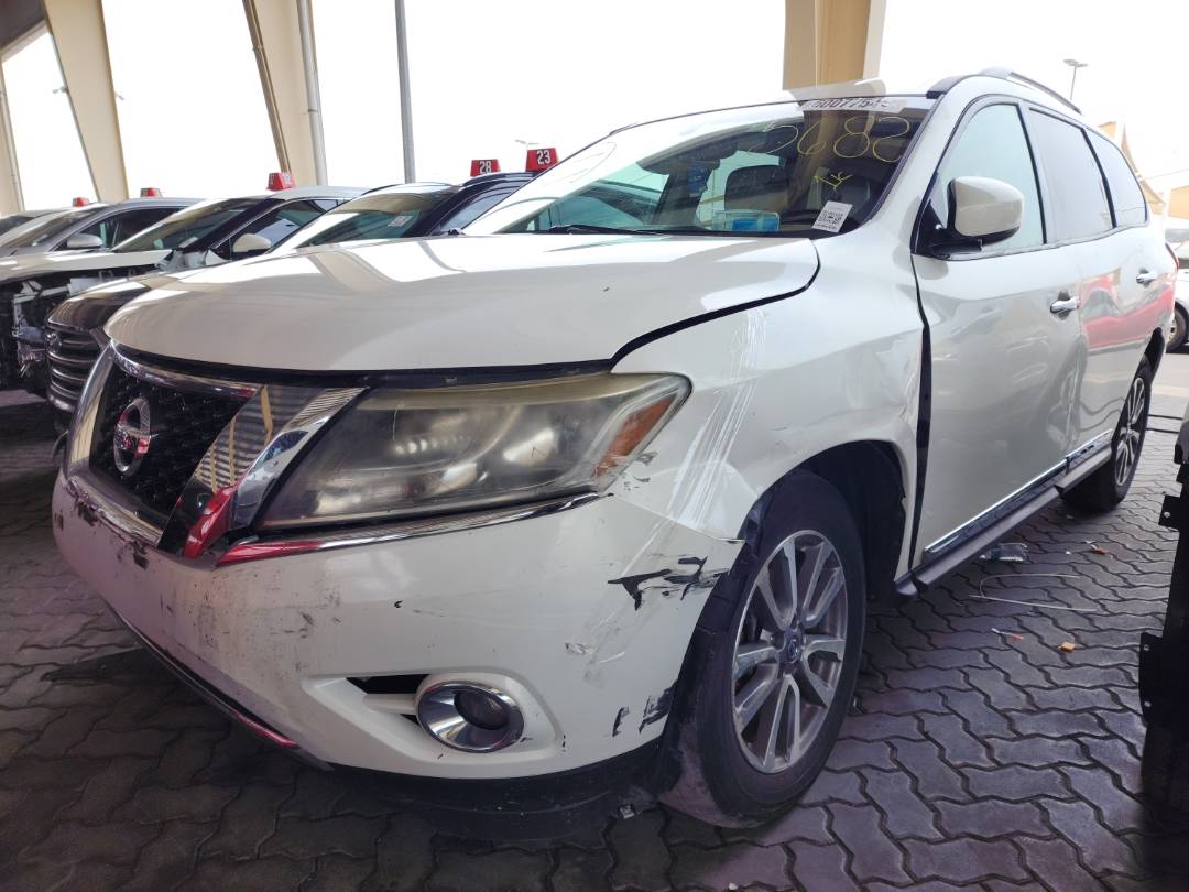 2013 NISSAN PATHFINDER — 275936 Miles — Lot 50077544 — Souq - Marhaba Auctions Used Cars - Image 3