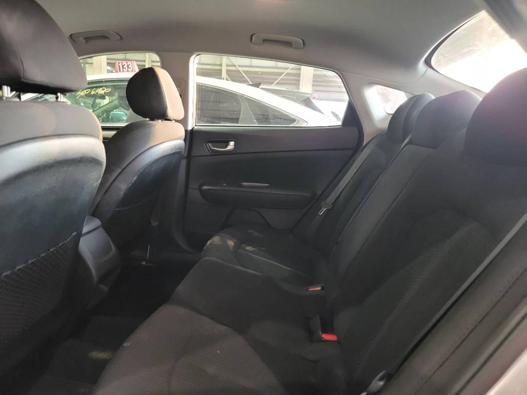 2019 KIA OPTIMA — 106742 Miles — Lot G318317 — Main - Marhaba Auctions Used Cars - Image 6