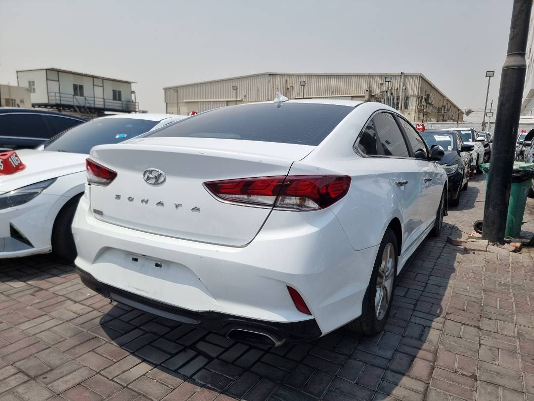 HYUNDAI SONATA 2018 - Marhaba Auction Used Cars - Image 3