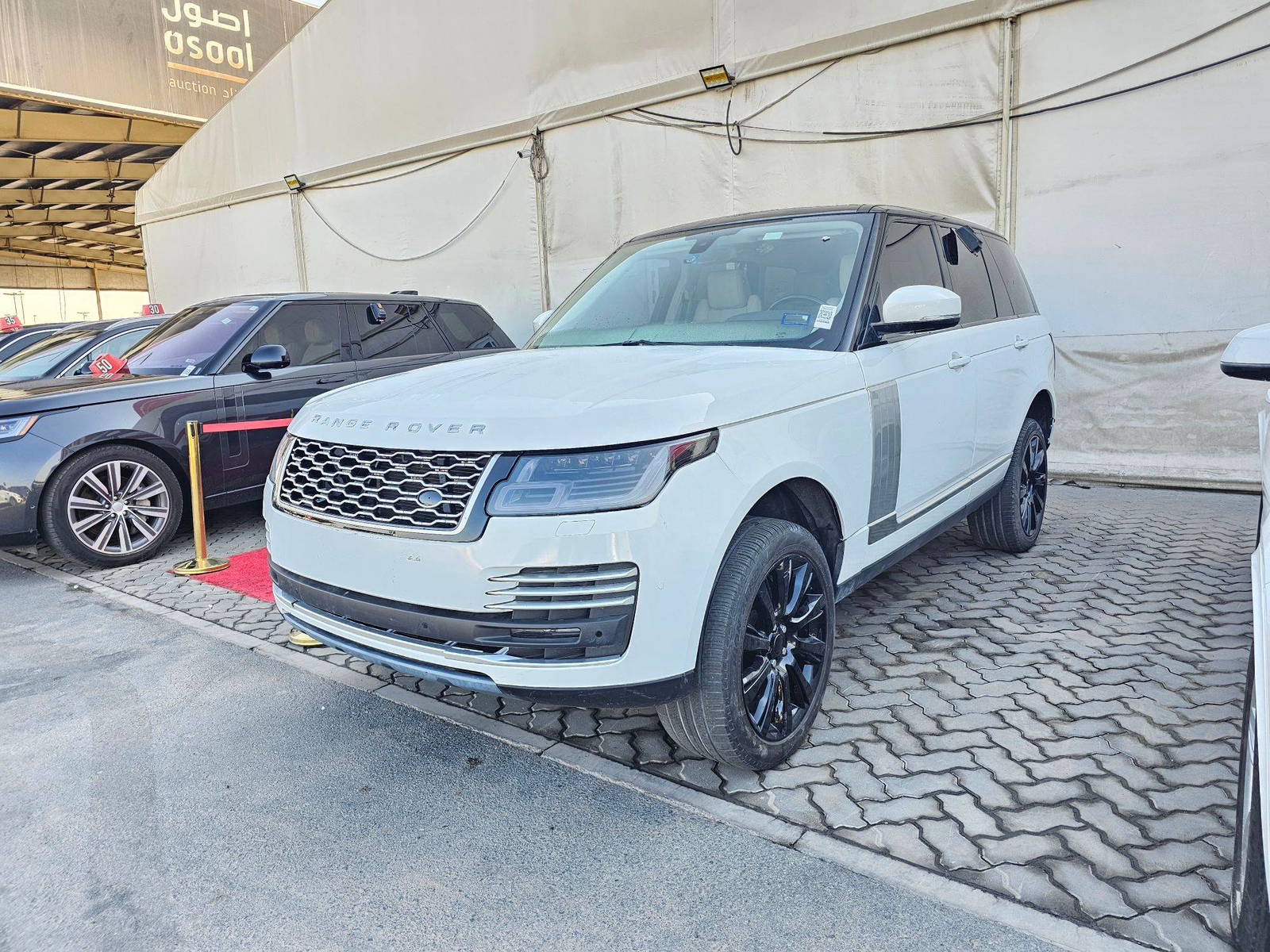 LAND ROVER RANGE ROVER SUPERCHARGED 2014 - Marhaba Auction Used Cars - Image 3