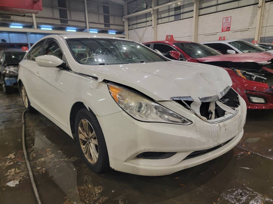 2013 HYUNDAI SONATA — 191851 Miles — Lot H733941 - Marhaba Auctions Used Cars - Image 7