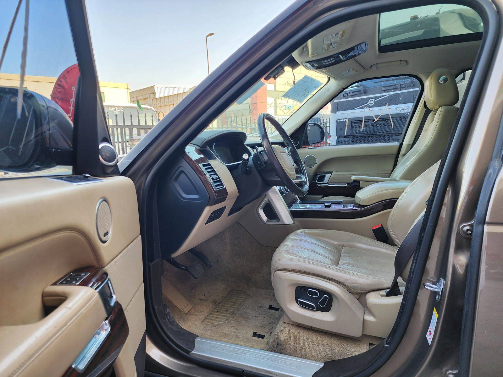 LAND ROVER RANGE ROVER 2014 - Marhaba Auction Used Cars - Image 10