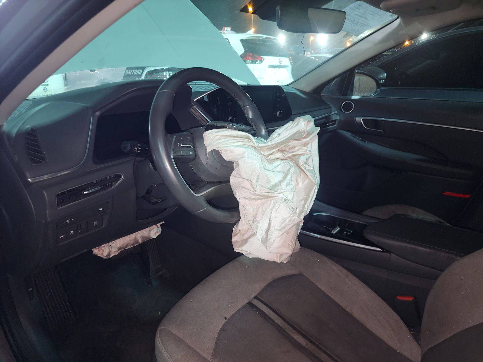 HYUNDAI SONATA 2020 - Marhaba Auction Used Cars - Image 9