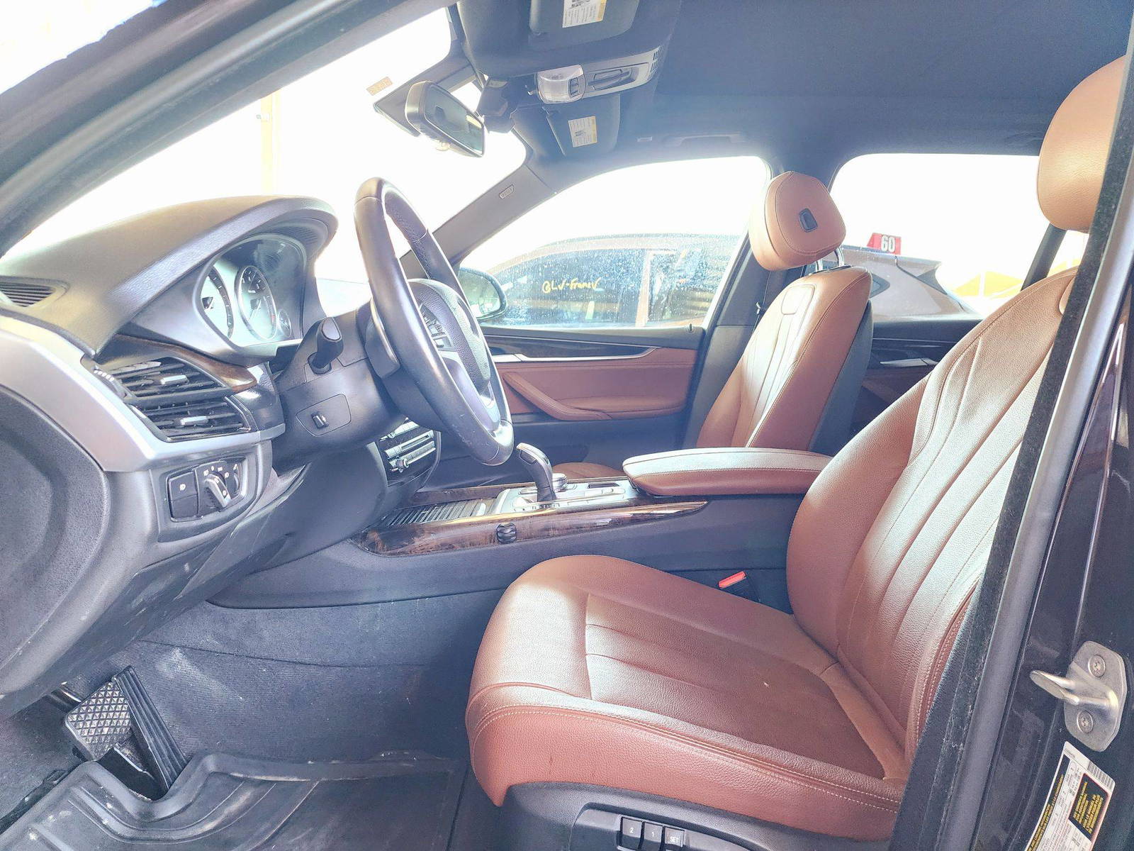 2018 BMW X5 SDRIVE35I — 101129 Miles — Lot 9J0Z17603 — Souq - Marhaba Auctions Used Cars - Image 9