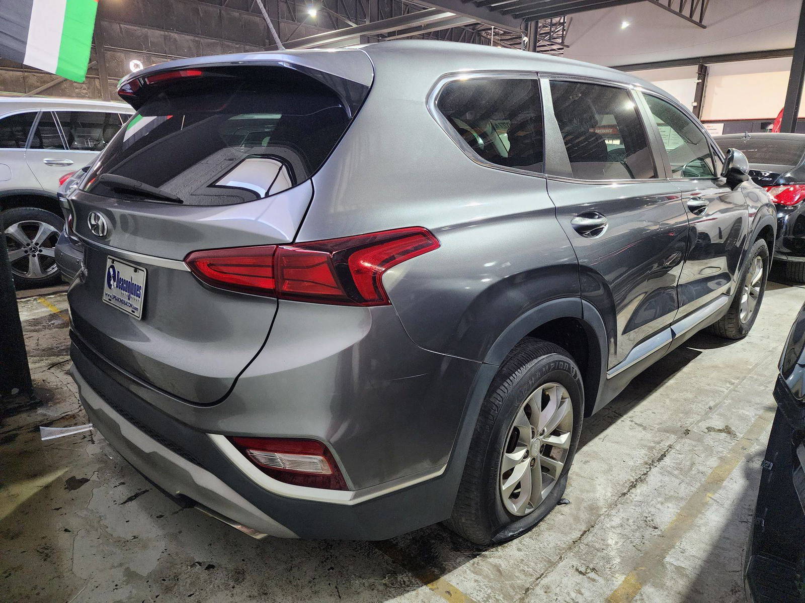 HYUNDAI SANTA FE 2019 - Marhaba Auction Used Cars - Image 5