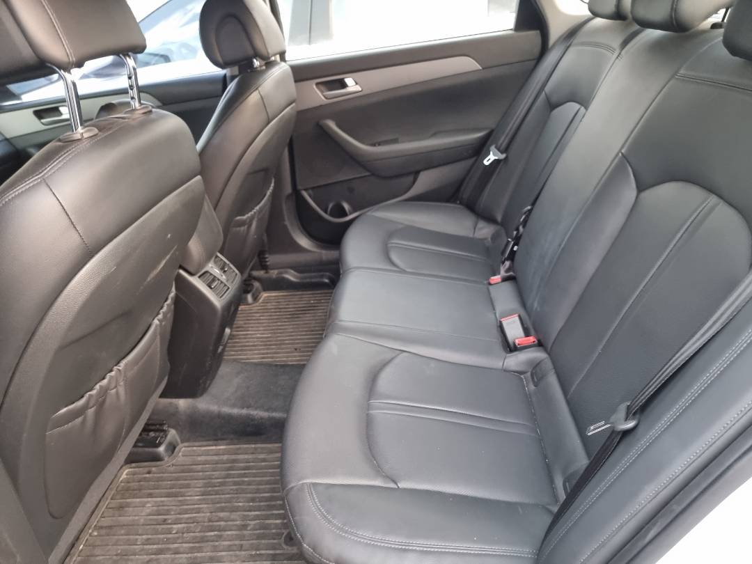 HYUNDAI SONATA 2016 - Marhaba Auction Used Cars - Image 6