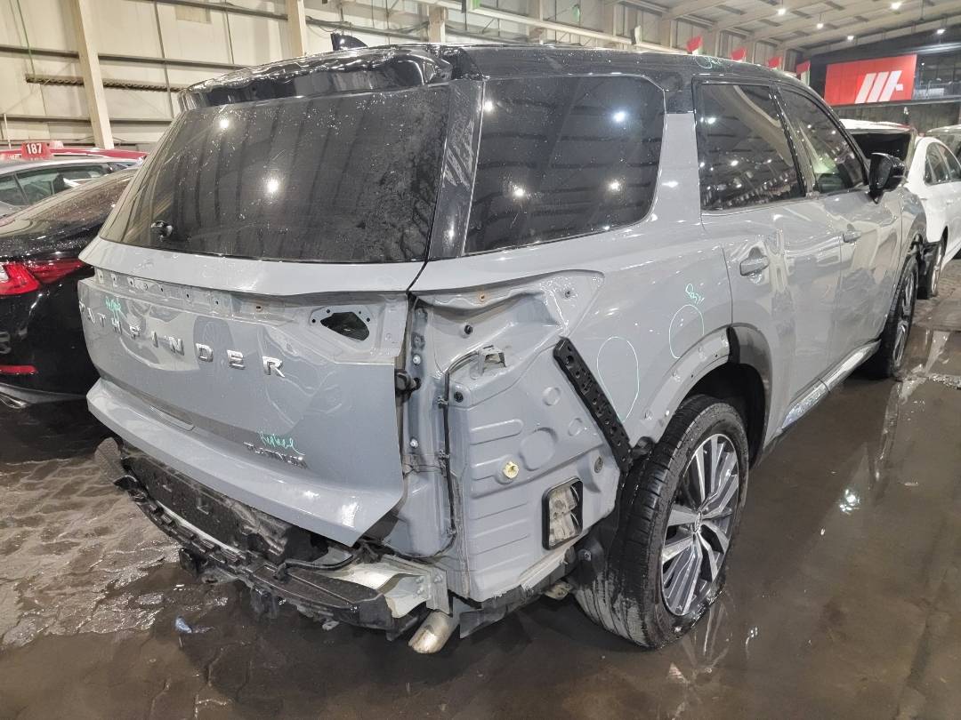 2022 NISSAN PATHFINDER — 76646 Miles — Lot 86313314 — Main - Marhaba Auctions Used Cars - Image 3