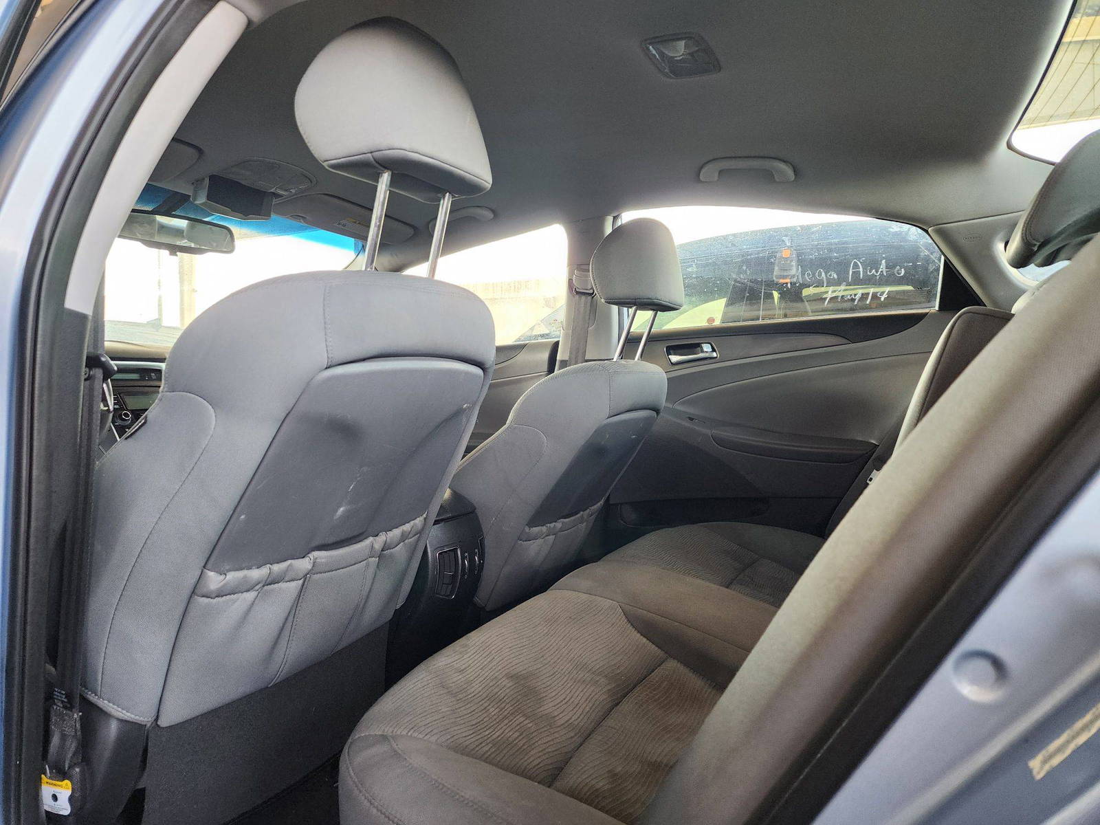2013 HYUNDAI SONATA — 171010 Miles — Lot 52719724 — Main - Marhaba Auctions Used Cars - Image 6