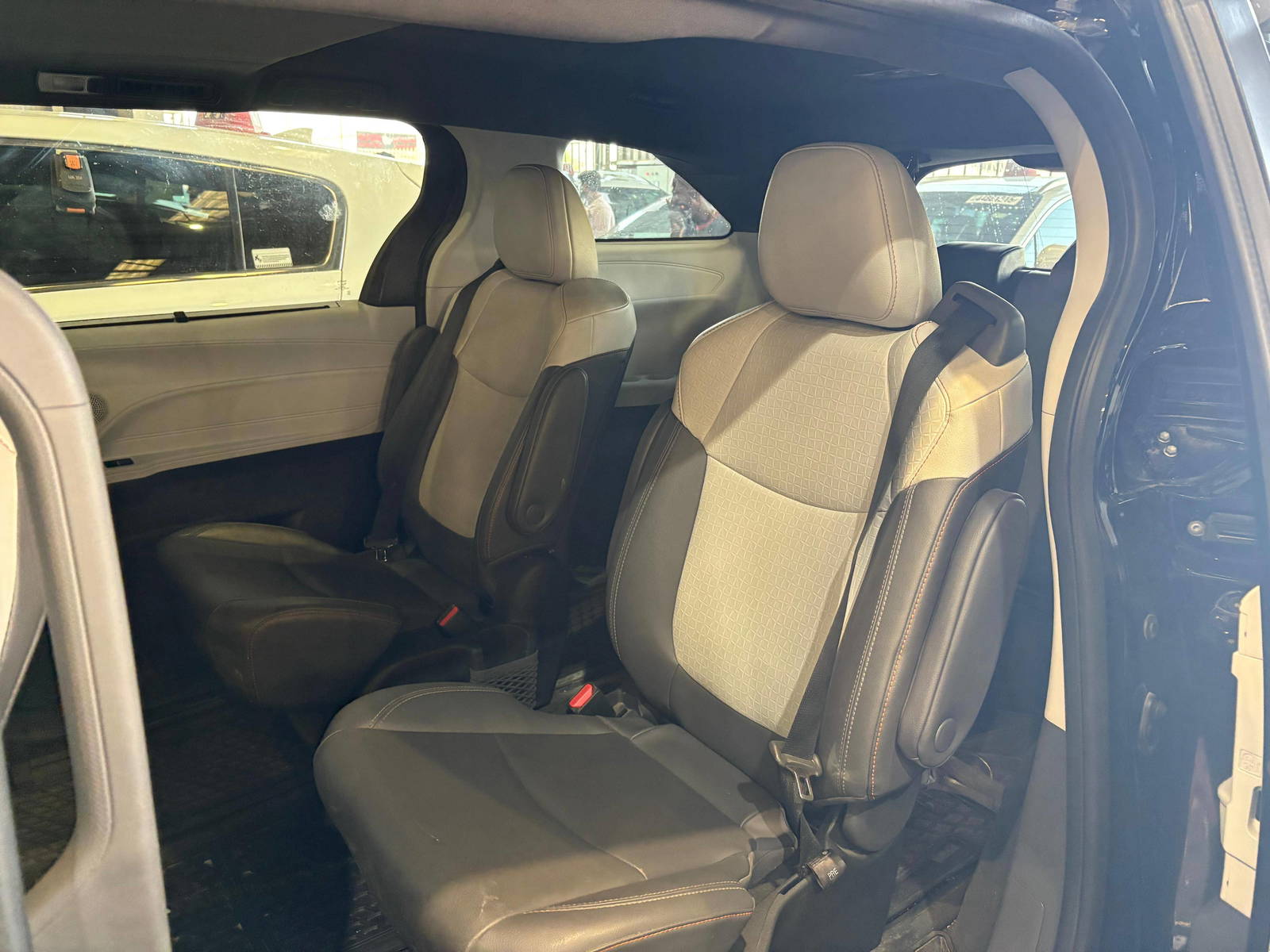 TOYOTA SIENNA 2022 - Marhaba Auction Used Cars - Image 11