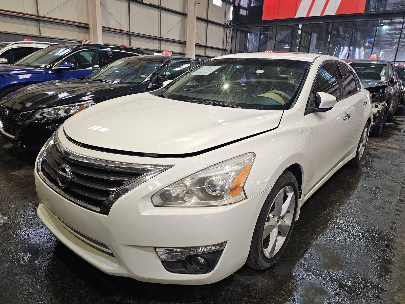 2014 NISSAN ALTIMA — 216426 Miles — Lot C182706 — Main - Marhaba Auctions Used Cars - Image 4