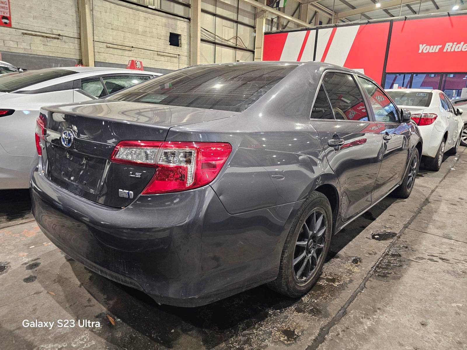 2014 TOYOTA CAMRY — 245420 Miles — Lot EU104472 — Main - Marhaba Auctions Used Cars - Image 3
