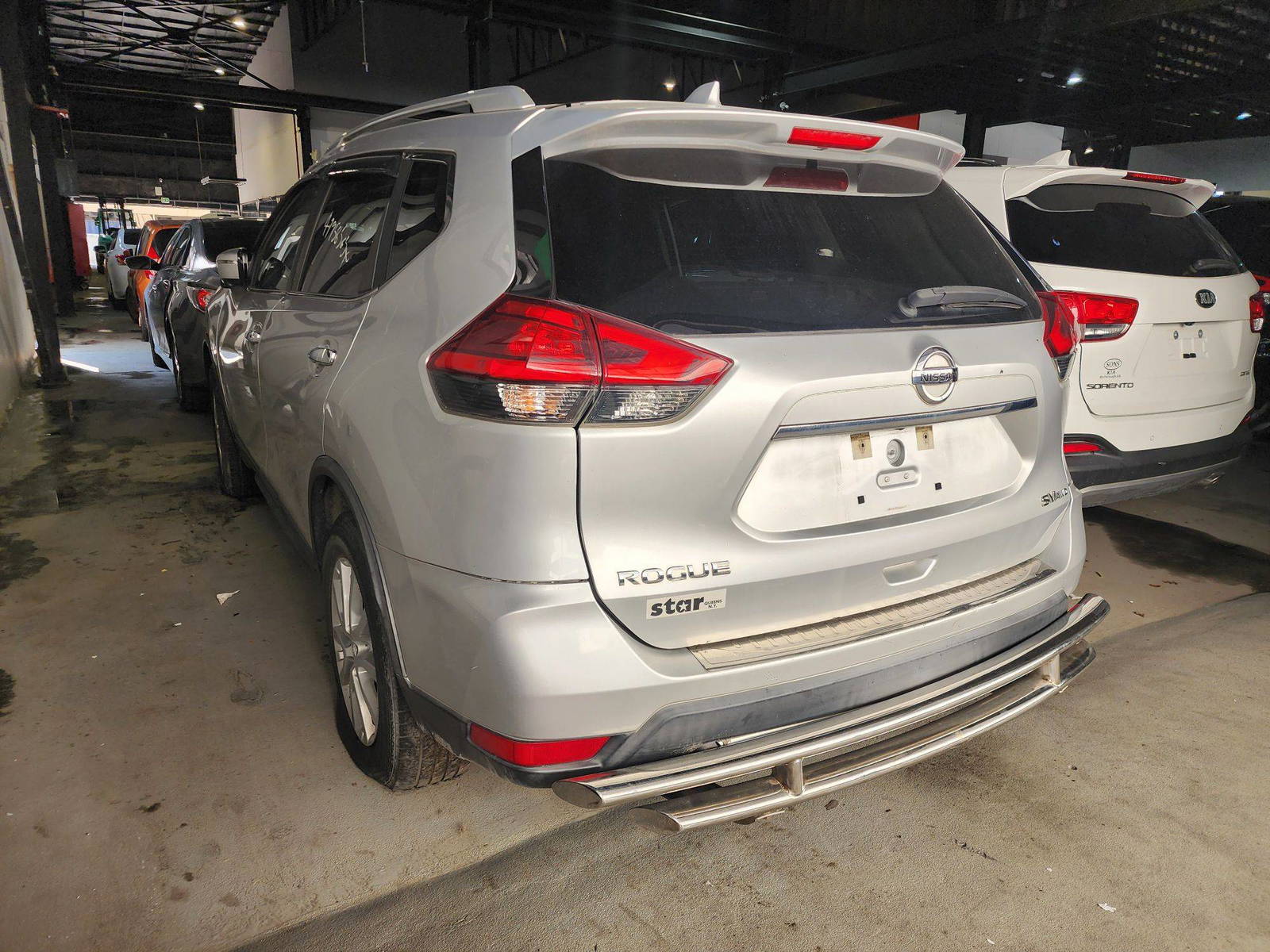 2017 NISSAN ROGUE — 123409 Miles — Lot 47958565 — Al Quoz - Marhaba Auctions Used Cars - Image 5