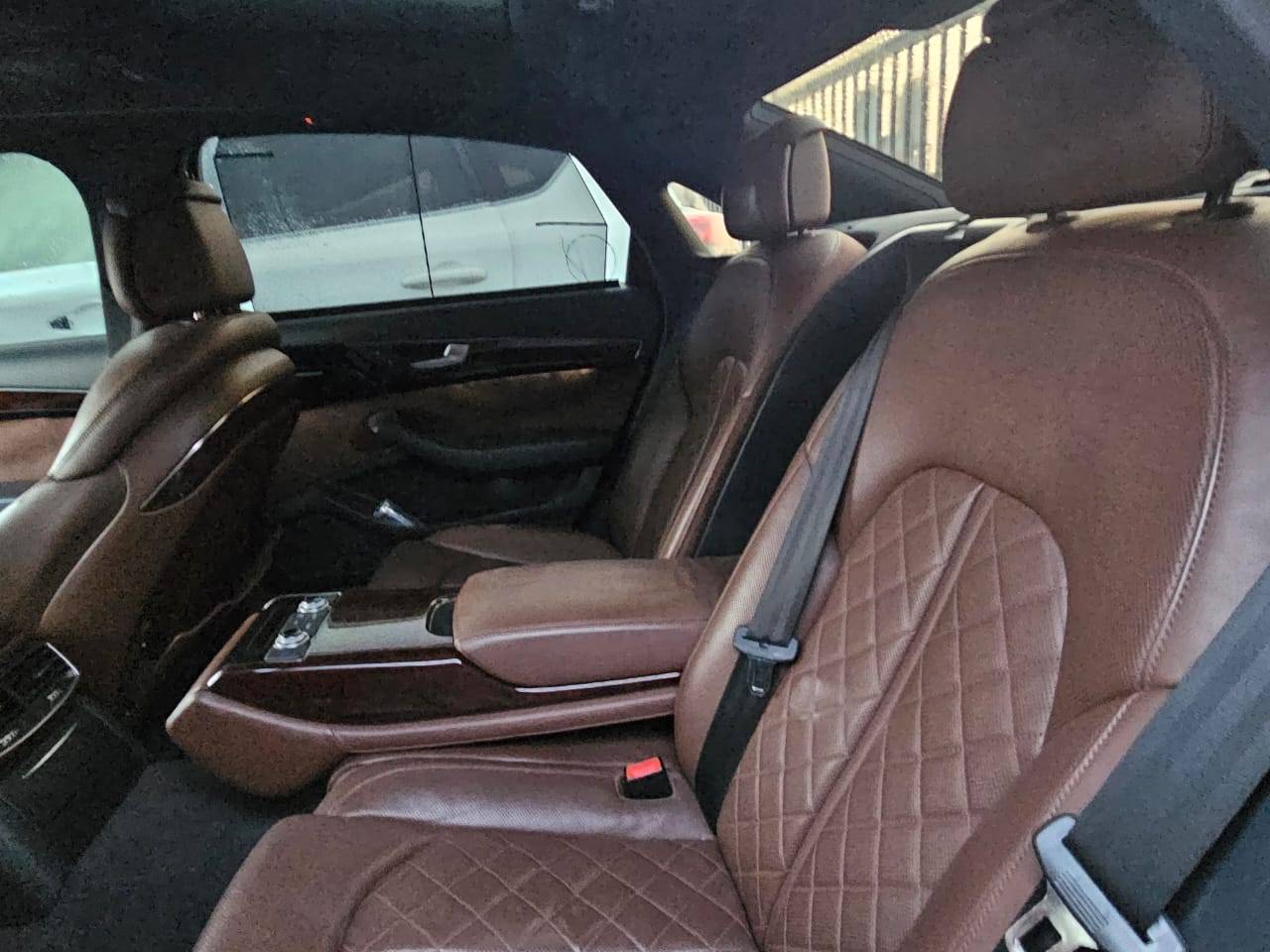2012 AUDI A8 — 214407 KM — Lot CN001849 - Marhaba Auctions Used Cars - Image 11