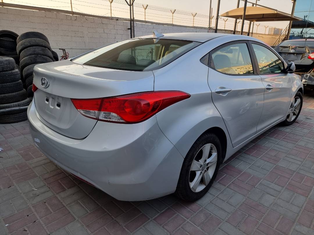 2012 HYUNDAI ELANTRA — 184493 Miles — Lot 125487 — Ind. 12 - Marhaba Auctions Used Cars - Image 4