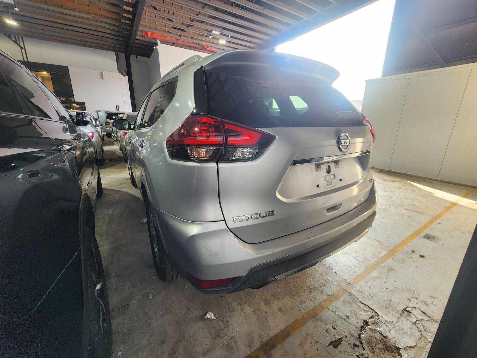 NISSAN ROGUE 2018 - Marhaba Auction Used Cars - Image 6