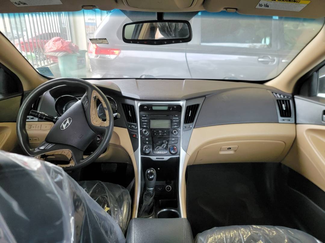 2012 HYUNDAI SONATA — 157963 Miles — Lot 676191 — Main - Marhaba Auctions Used Cars - Image 8