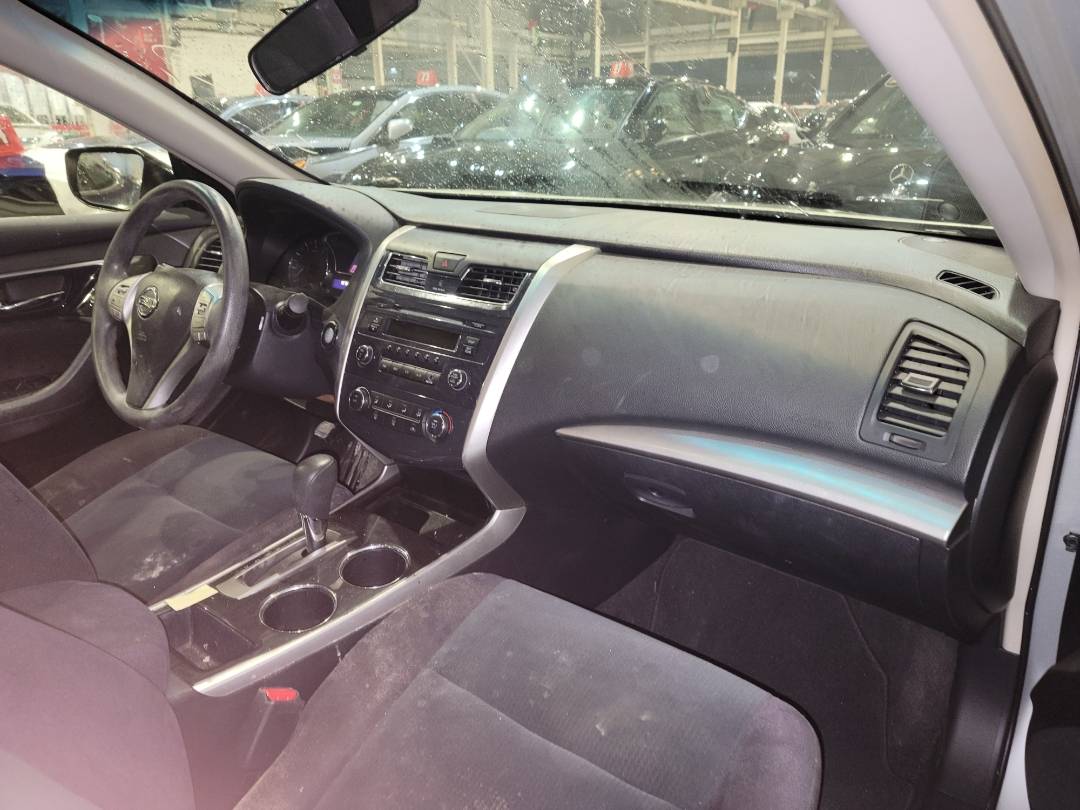 2013 NISSAN ALTIMA — 167320 Miles — Lot 74309923 - Marhaba Auctions Used Cars - Image 5