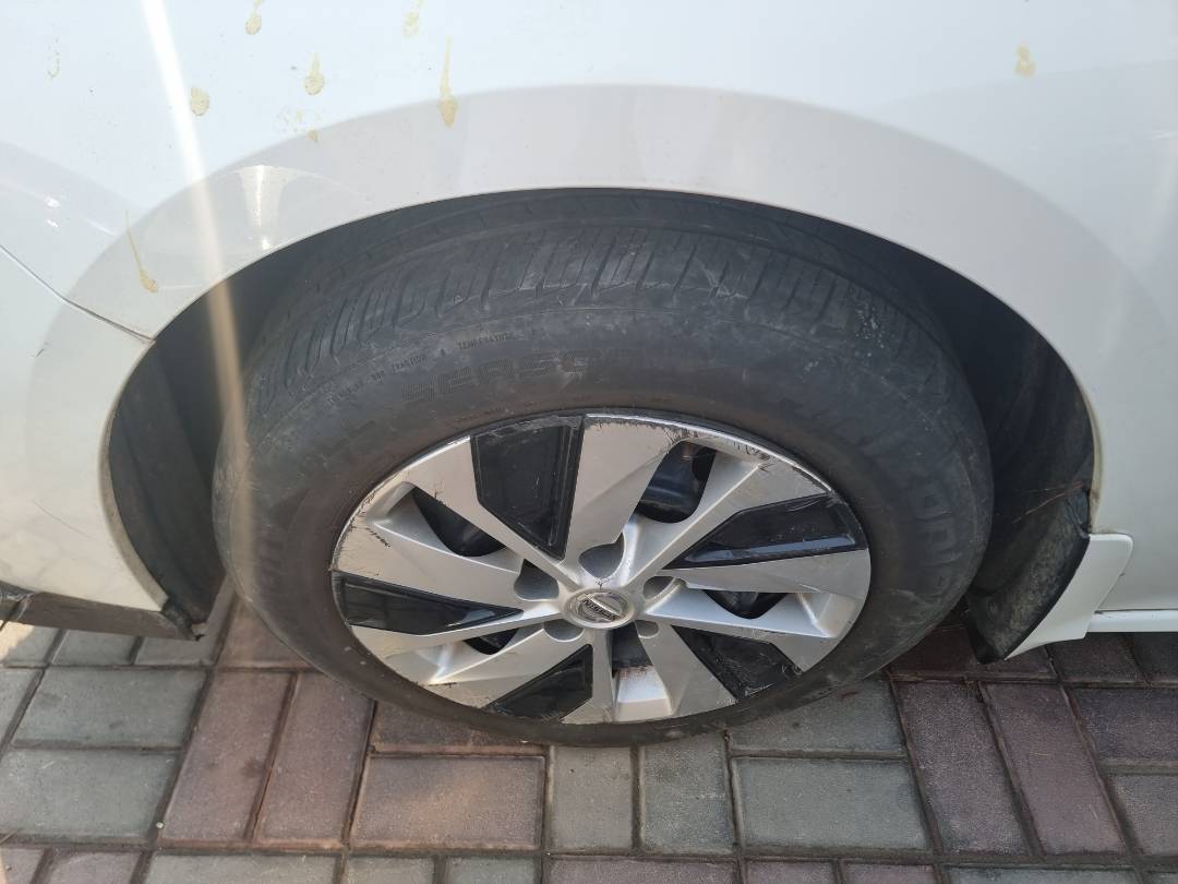2019 NISSAN ALTIMA — 213786 Miles — Lot 125487 — Souq - Marhaba Auctions Used Cars - Image 10